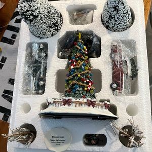 Hawthorne Village Christmas